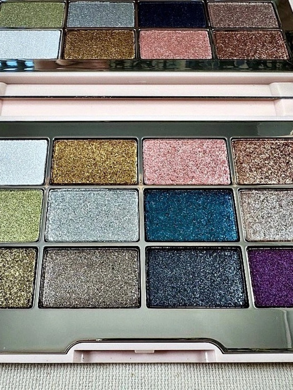 Jouer Making Magic Ultra Foil Eyeshadow Palette Gift Set - Palette Only - NEW IN